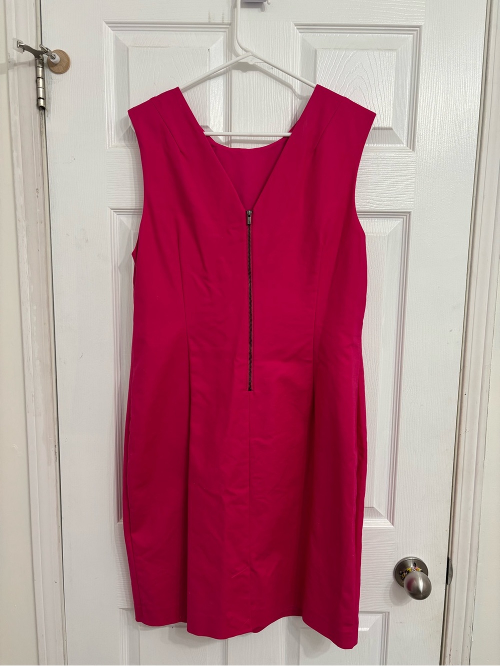 Willow & Thread Fuchsia Sleeveless Midi Sheath Dress with Front Zip - 18
